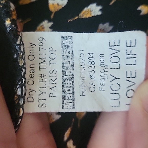 Lucy Love - Paris Top - Picture 6 of 6